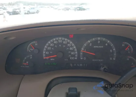 2002 Ford F-150 Lariat/Xlt из США, поврежденный, VIN 1FTRW08L32KE28401